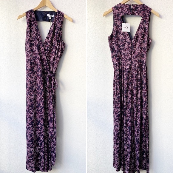 NWT Jack by BB Dakota Ditsy Floral Navy Jumpsuit - Picture 3 of 6